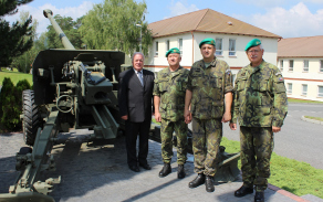 velitele_u_13.db_13dp.jpg